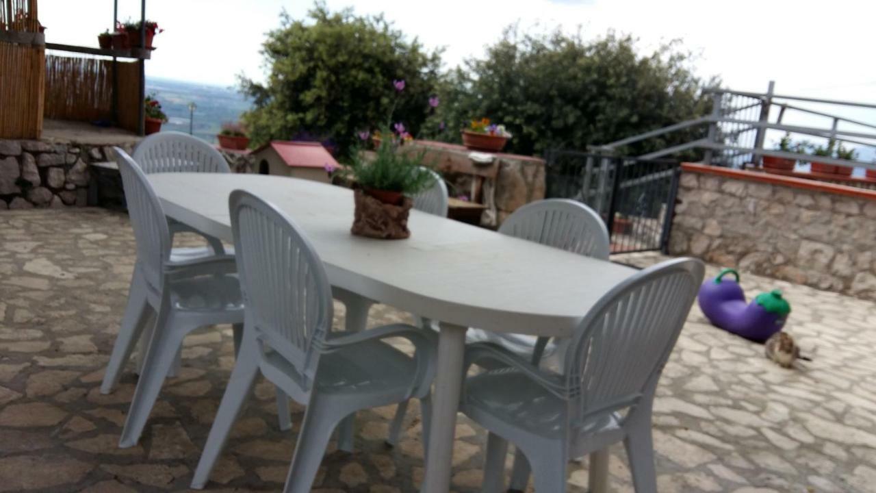 B&B La Vecchia Scuola Sonnino Exterior photo