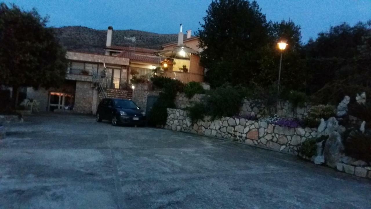 B&B La Vecchia Scuola Sonnino Exterior photo